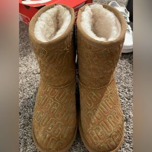 girls uggs